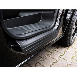 Ochranné prahové nášlapy Carbest pro VW T5 a T6