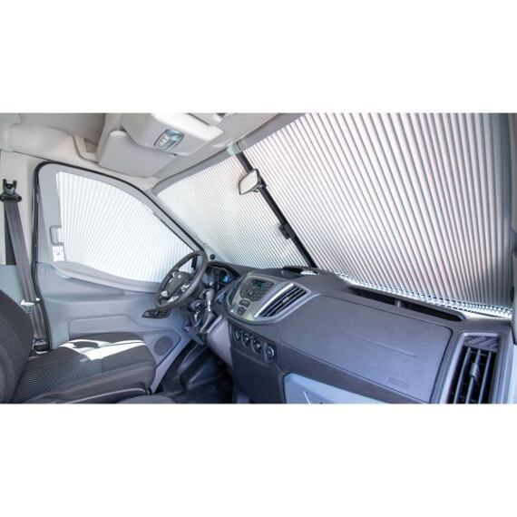 Přední plisovaná roletka REMIfront IV pro Ford Transit gen 7. rok 2019 a dále